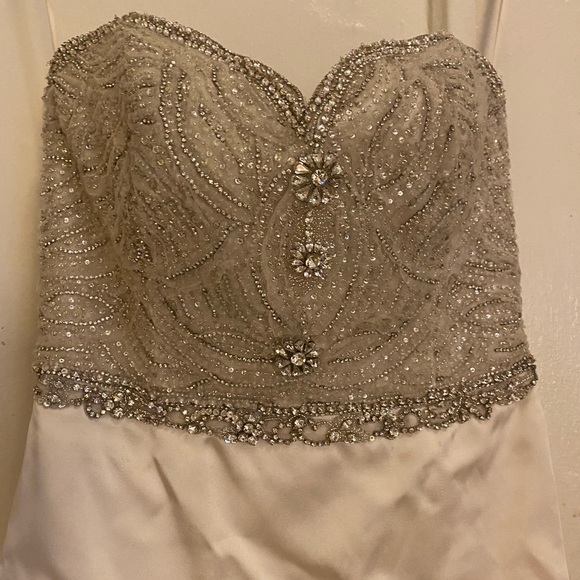 Lazaro wedding dress - Picture 6 of 8